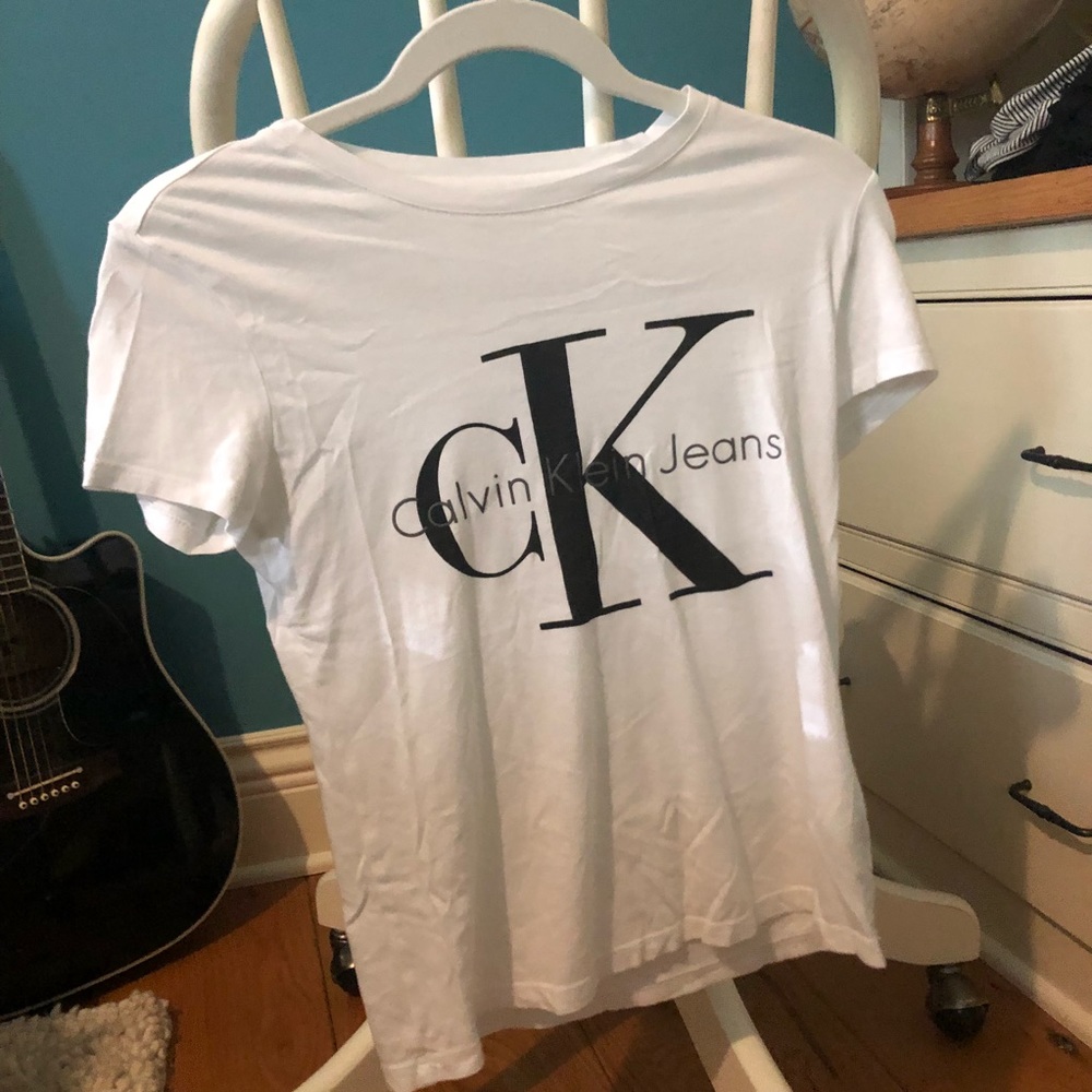 Calvin Klein T-shirt